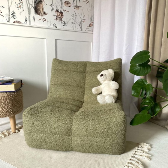 Image 1 of Sillón infantil Cozy Bouclé en color verde