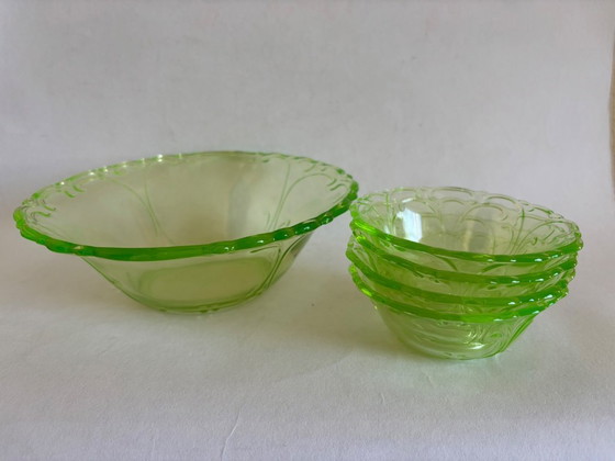 Image 1 of Service à dessert Art Déco en verre d'uranium Stölzle Söhne
