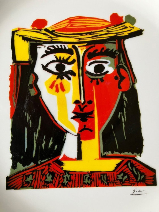 Image 1 of Beautiful Picasso bowl 30 cm - signed.