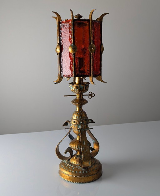 Large Longobard Gilded Metal and Red Hammered Glass Table Lamp