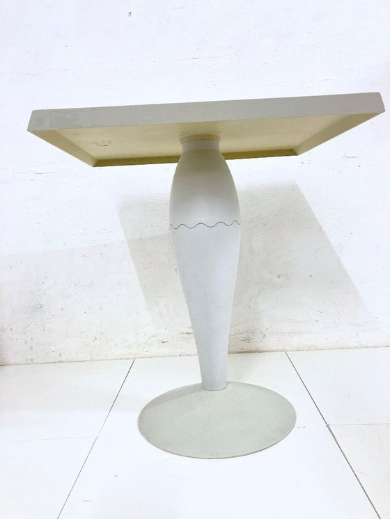 Image 1 of Table de bistrot Miss Balu, conçue en 1988 par Philippe Starck pour Kartell