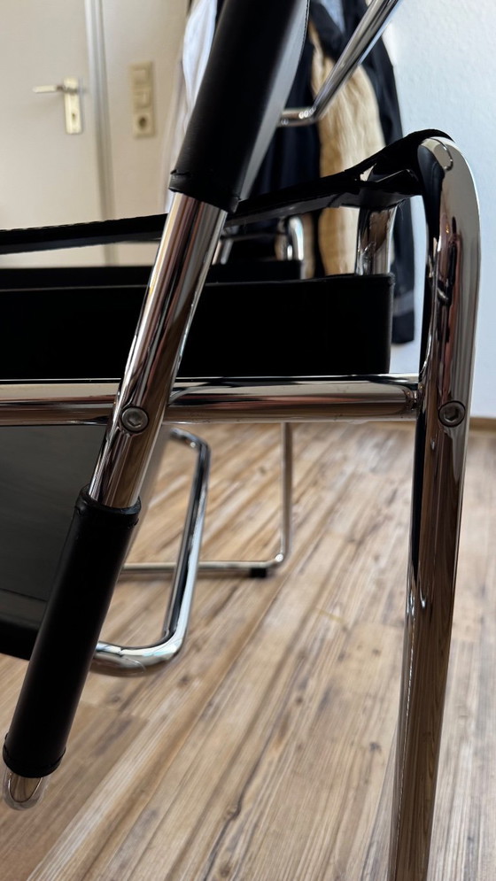 Image 1 of 2 originele Knoll Wassily-stoelen | Marcel Breuer, jaren 80