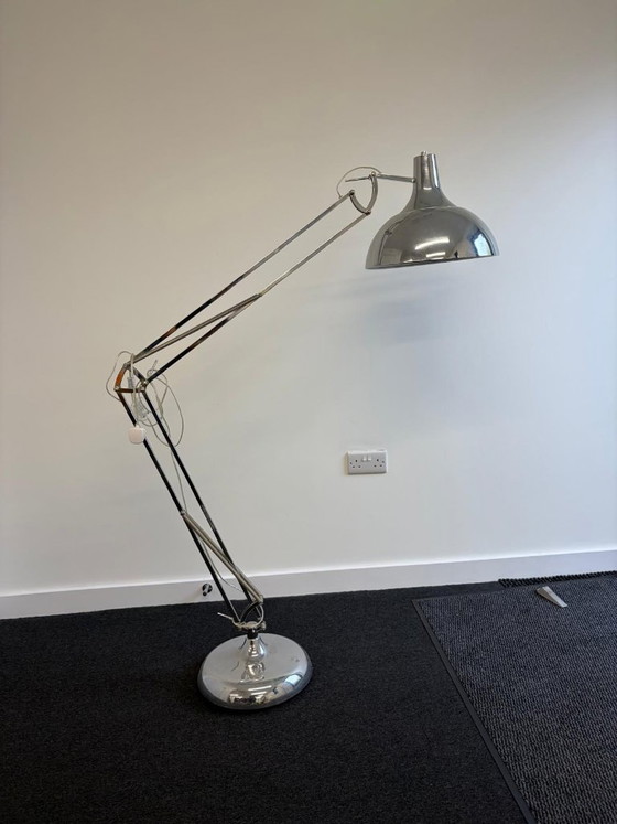 Verchromte Stehleuchte – Stehleuchten, Metal, Chrome (photo 4 of 5)