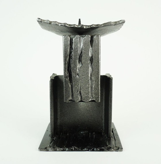 Image 1 of PORTACANDELE in ferro dal design brutalista moderno di metà secolo