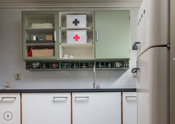 Image 1 of Meuble de cuisine original de Piet Zwart (Bruynzeel, années 1950) - restauré avec un caractère vintage