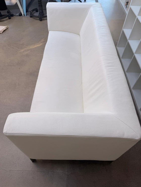 Image 1 of Magnifique canapé Montel en cuir blanc 2,5 places