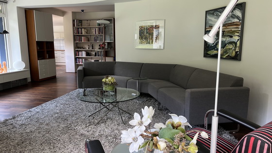 Image 1 of Artifort Mare zithoek ploegstof prairi 89 poten rvs gepolijst 