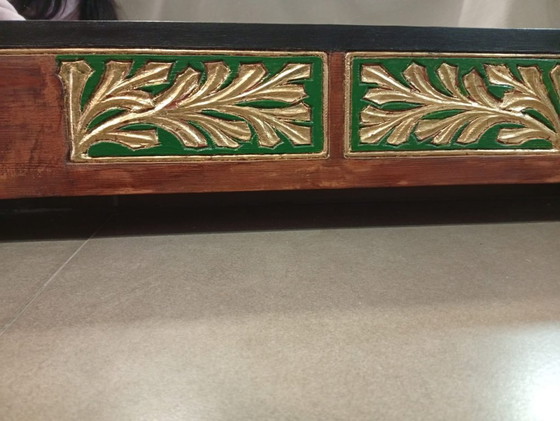 Image 1 of Spectaculaire en ongewone originele pre-art-decospiegel, gepolychromeerd en gedeeltelijk verguld met gesso