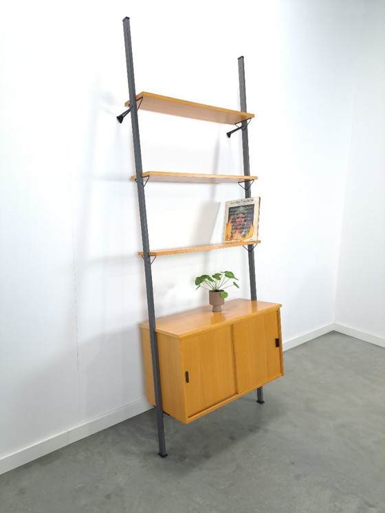 Image 1 of Sistema de pared modular LP de Olof Pira, Suecia