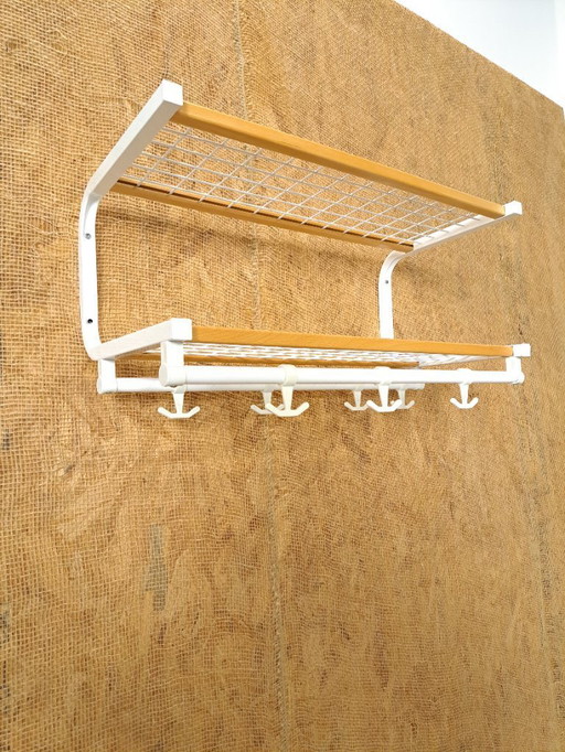 Habo Garderobe aus Schweden, weiß mit Holz, Nr. 16, Wandgarderobe