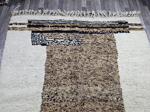 Alfombra bereber marroquí hecha a mano, de elaboración tradicional, tamaño 200/300 cm. – Ahrend (photo 2 of 7)