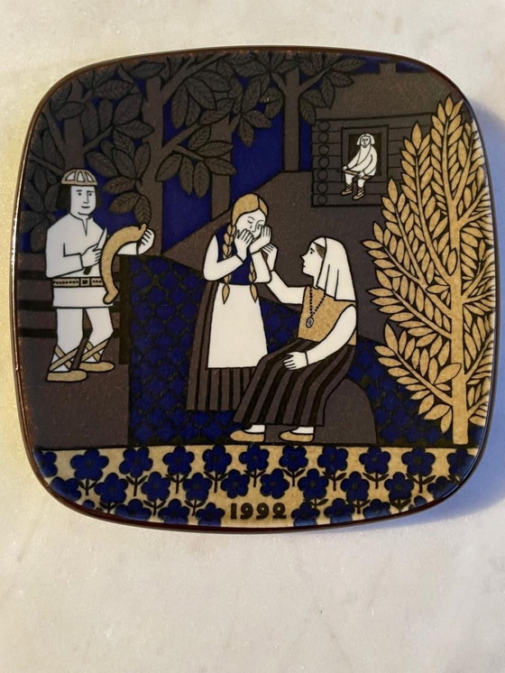 Image 1 of Arabia Kalevala Wall Plates Finlandia 1977-1999