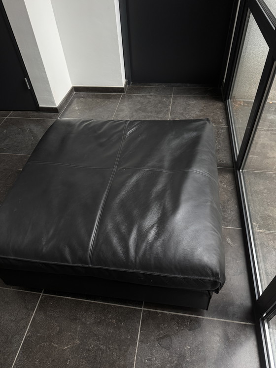 Image 1 of Linteloo pouf