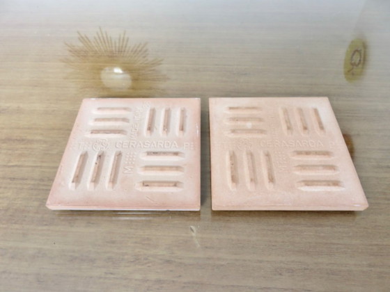 Image 1 of Duo de carreaux en céramique "cerasarda" Italie, Sardaigne, 80's