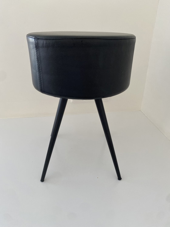 Image 1 of Sgabello vintage di design italiano – ZEUS Milano – Pelle nera e metallo