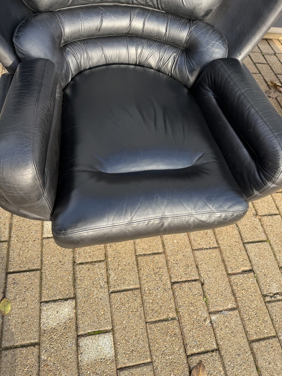 Image 1 of 2x 1st edition Comfort Joe Colombo Elda chairs Top condition!!