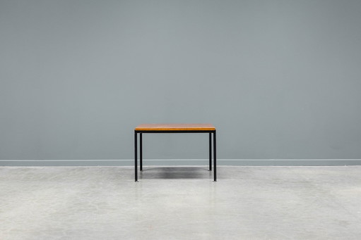  Florence Knoll Seitentafel
