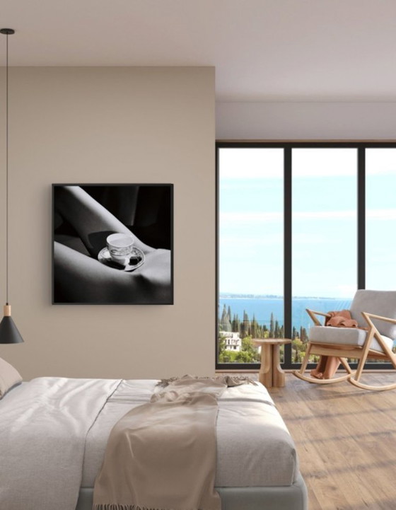 Image 1 of Kunstfoto „Tomas Urbelionis“ – „Eine Tasse Aphrodisiakum 2“