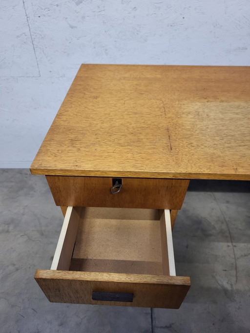 scrivania vintage, anni '60