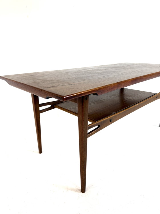 Image 1 of Table basse vintage danoise en teck des années 60