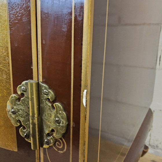 Image 1 of Vintage Chinese kast bladgoud en bloemen / oosterse kast / bohemian kast / Aziatische kast 