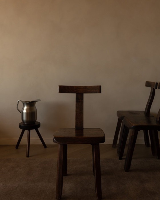 Image 1 of Set of 3 Vintage “T” Dining Chairs by Aranjou, France (c.1960s) – Stained Elm, Brutalist Sculptural