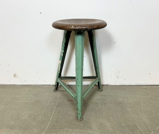 Sgabello da officina industriale verde, anni '60