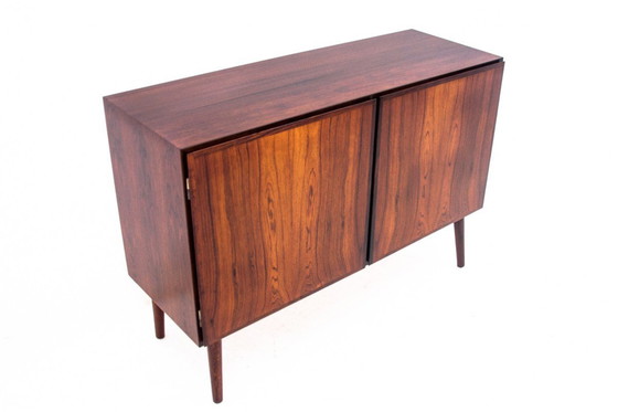 Image 1 of Kommode aus Palisanderholz, entworfen von Gunni Omann, Dänemark, 1960er Jahre.