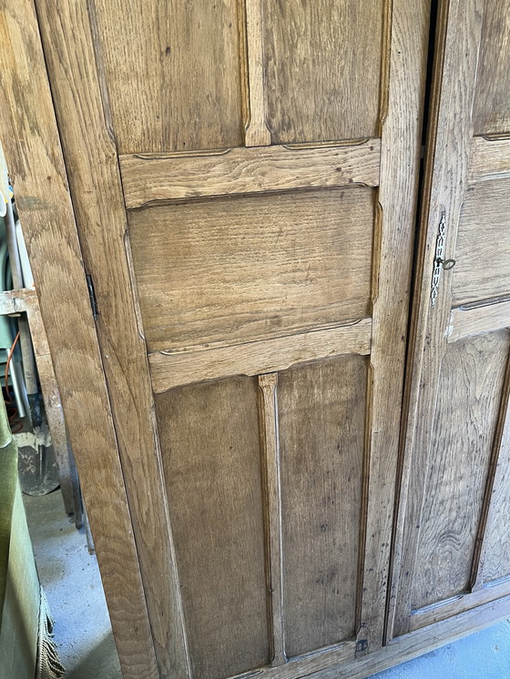 Image 1 of Armadio parigino in legno