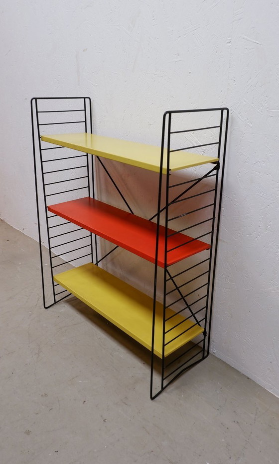 Image 1 of Vrijstaande Tomado boekenkast