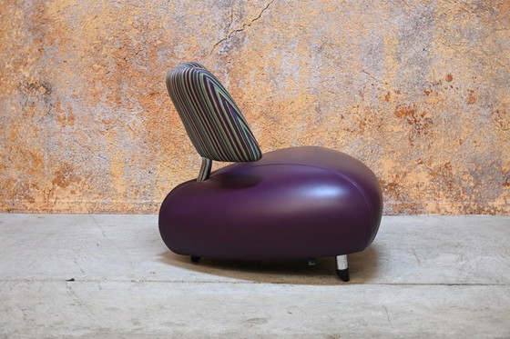 Image 1 of Leolux Pallone designfauteuil combi paars leer met fraaie gestreepte stof