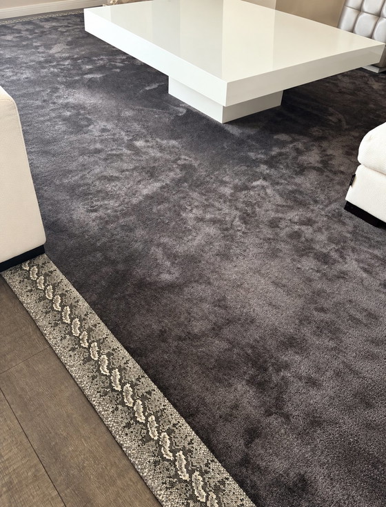 Tappeto con bordo decorativo stampa serpente 350x 580cm – Tappeti, Textile (photo 6 of 7)