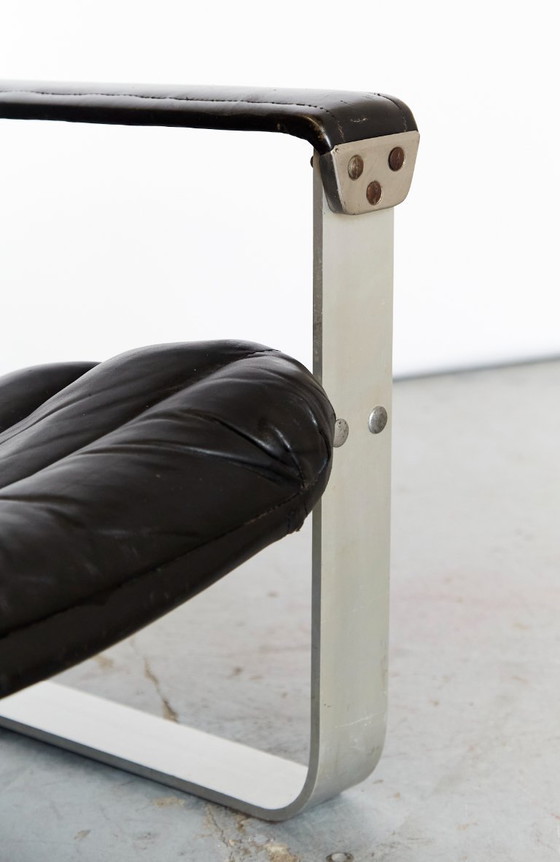 Image 1 of Fauteuil lounge et ottoman Ilmari Lappalainen "Pulkka" pour ASKO