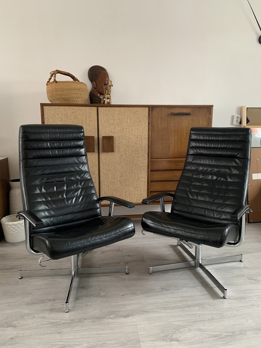2 vintage 70s swivel chairs by Bolia - Denmark