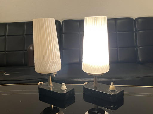 Par de lámparas de mesilla de noche de mediados de siglo