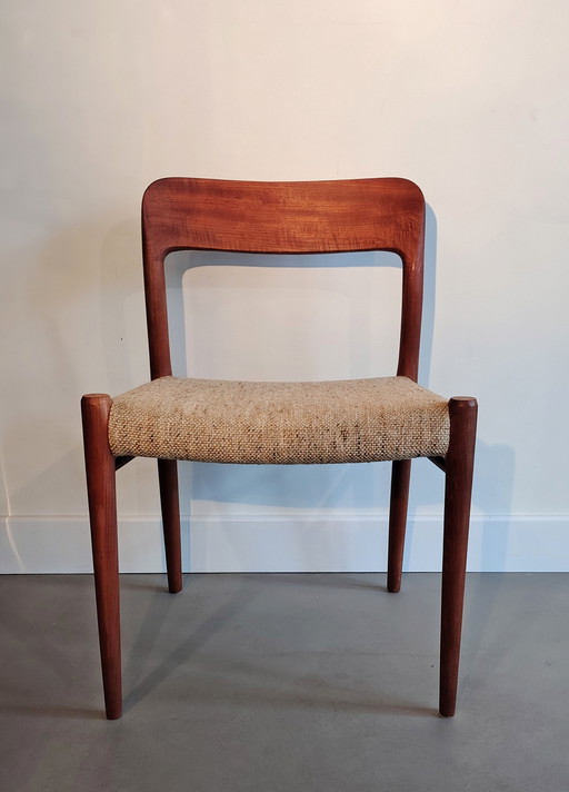 Niels Otto Møller dining chair