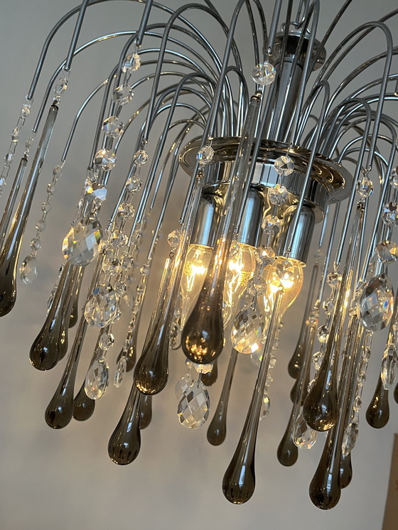 Image 1 of Lampadario a goccia XXL di design con gocce di cristallo e struttura cromata, italiano