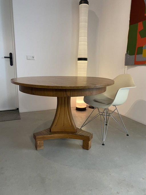 Characteristic Round Dining Table – eettafels, Wood (photo 2 of 15)