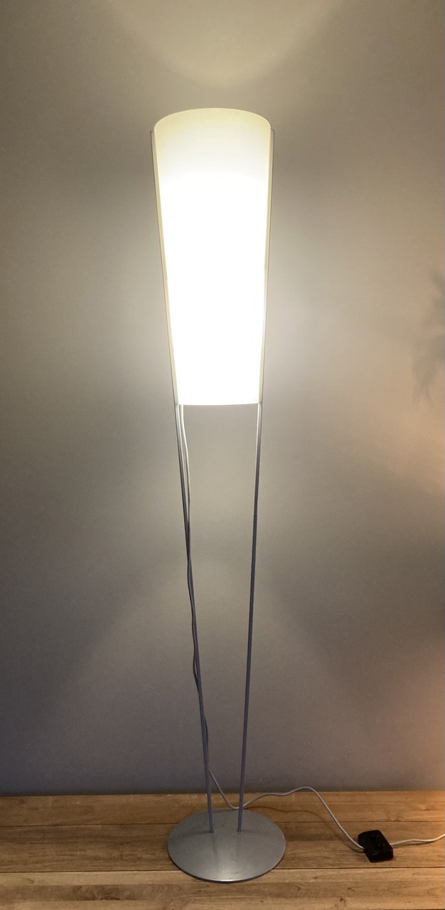 Scandinavian Design Floor Lamp Luxo Norway | €65 | Whoppah - Nordic-Inspired Apartment Floor Lamp Design