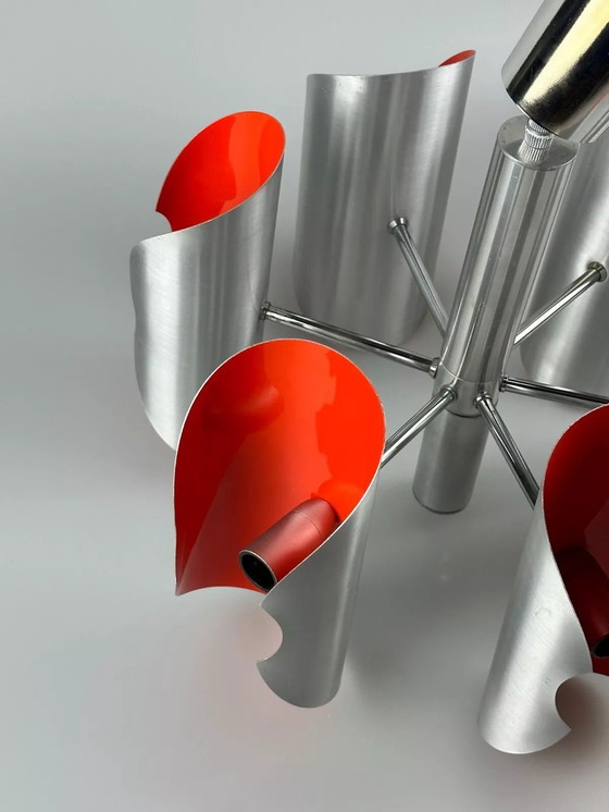 Image 1 of 60's 70's Lustre Sputnik à 6 flammes en métal Chrome Space Age Design