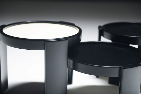 Image 1 of Tables gigognes "780" en édition limitée par Gianfranco Frattini pour Cassina Italy