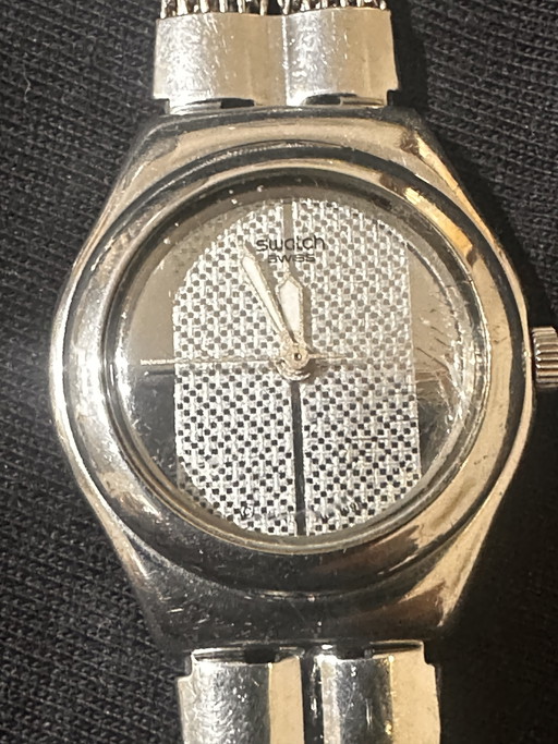 Swatch Irony Lady "Mignardise" (reference code YSS115)