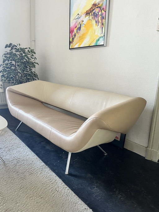 Very neat Leolux Arabelle 2.5 seater sofa