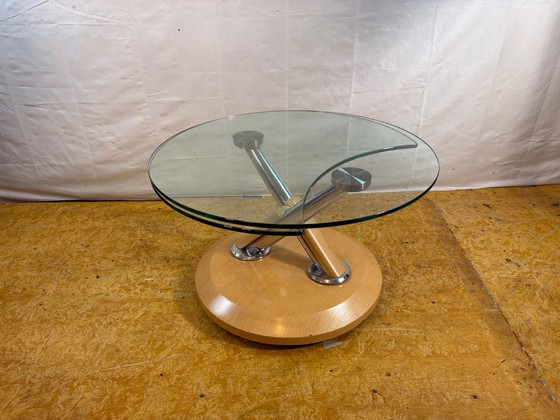 Image 1 of Table basse pivotante Vintage Tokyo Twist – Plateau en verre extensible – Design moderne du milieu du siècle. Affirmez votre sty