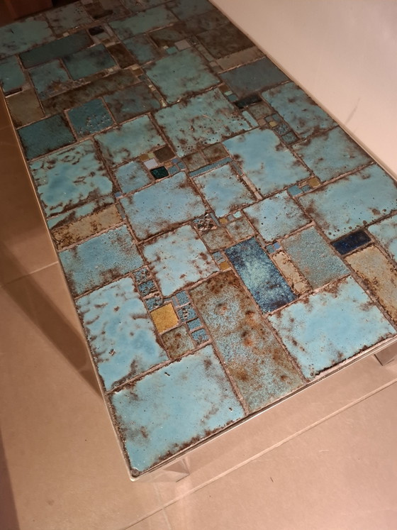 Pia Manu coffee table – Ceramic (photo 4 of 5)