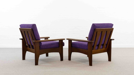 Image 1 of Set van 2 scandinavische fauteuils in teak met paarse bekleding