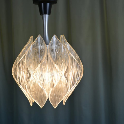 lampade a sospensione in acrilico