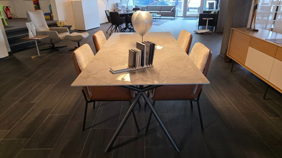 Image 1 of Table à manger Aiven Bert Plantagie