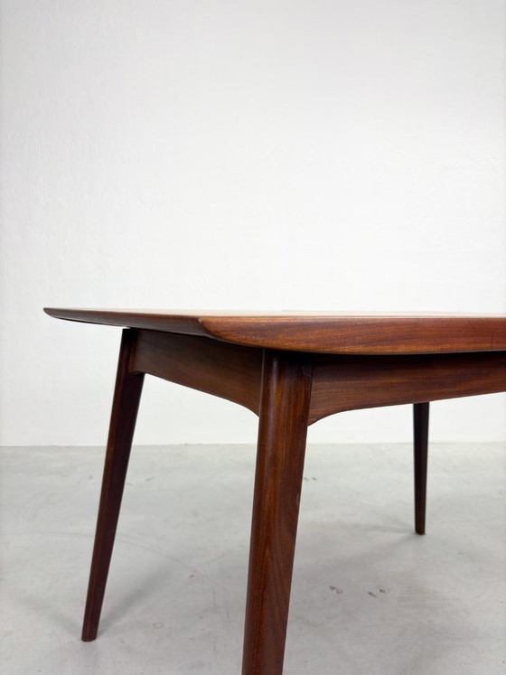 Extendable 'Milan' Dining Table by Louis van Teeffelen – Wood (photo 9 of 18)
