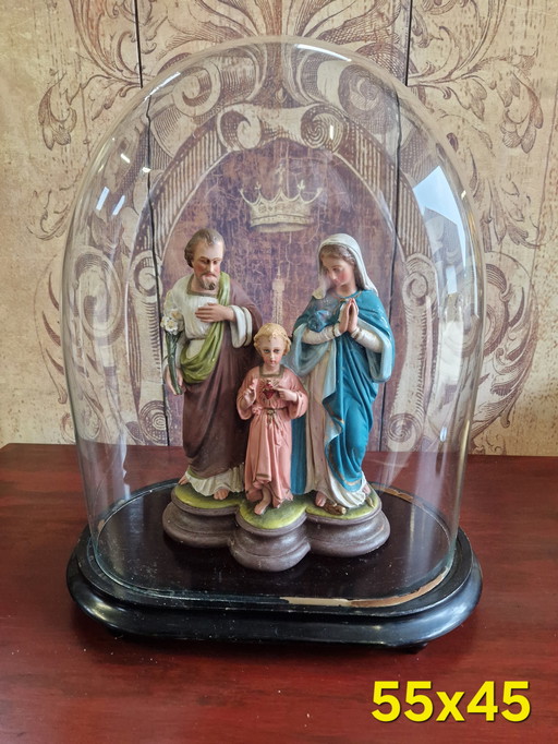 Beautiful large oval dome with Holy Family